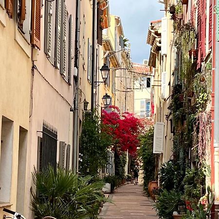 Les Petits Volets 2 Bed and Breakfast Antibes Buitenkant foto